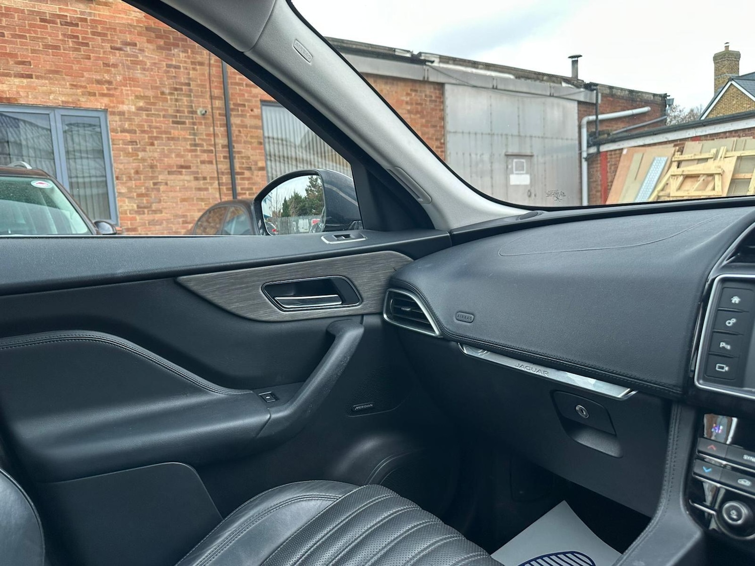 Used Jaguar F-Pace 2016 for sale - 77411644: Photo 46