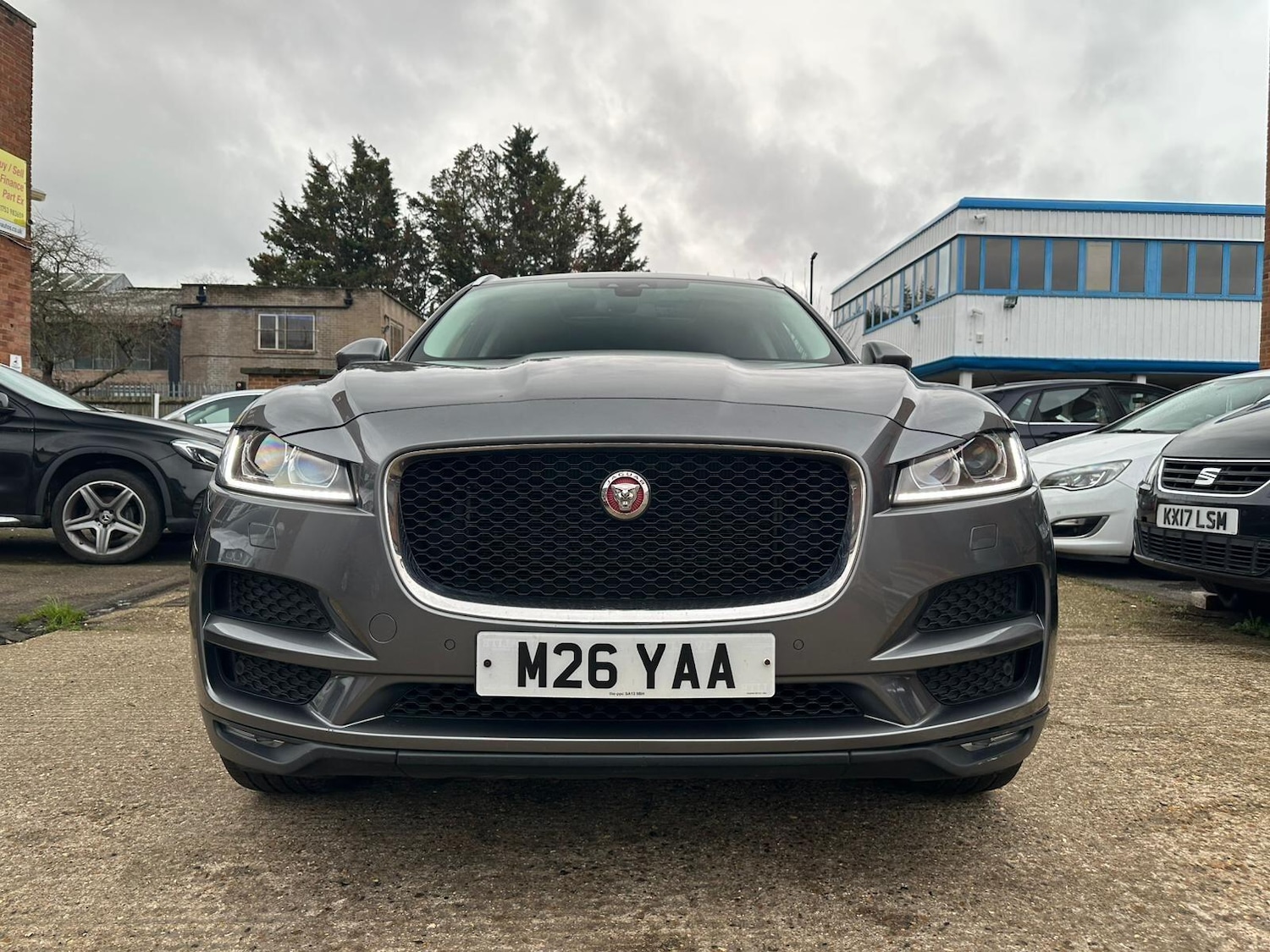 Used Jaguar F-Pace 2016 for sale - 77411644: Photo 5