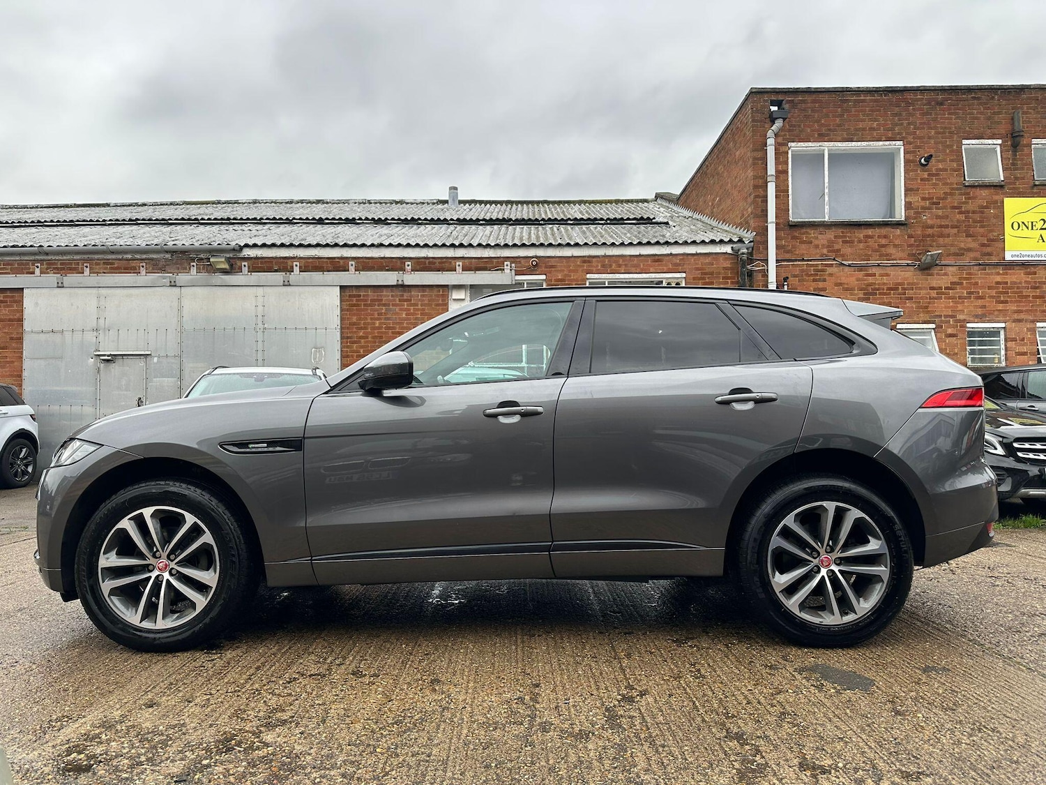 Used Jaguar F-Pace 2018 for sale - 77156058: Photo 12