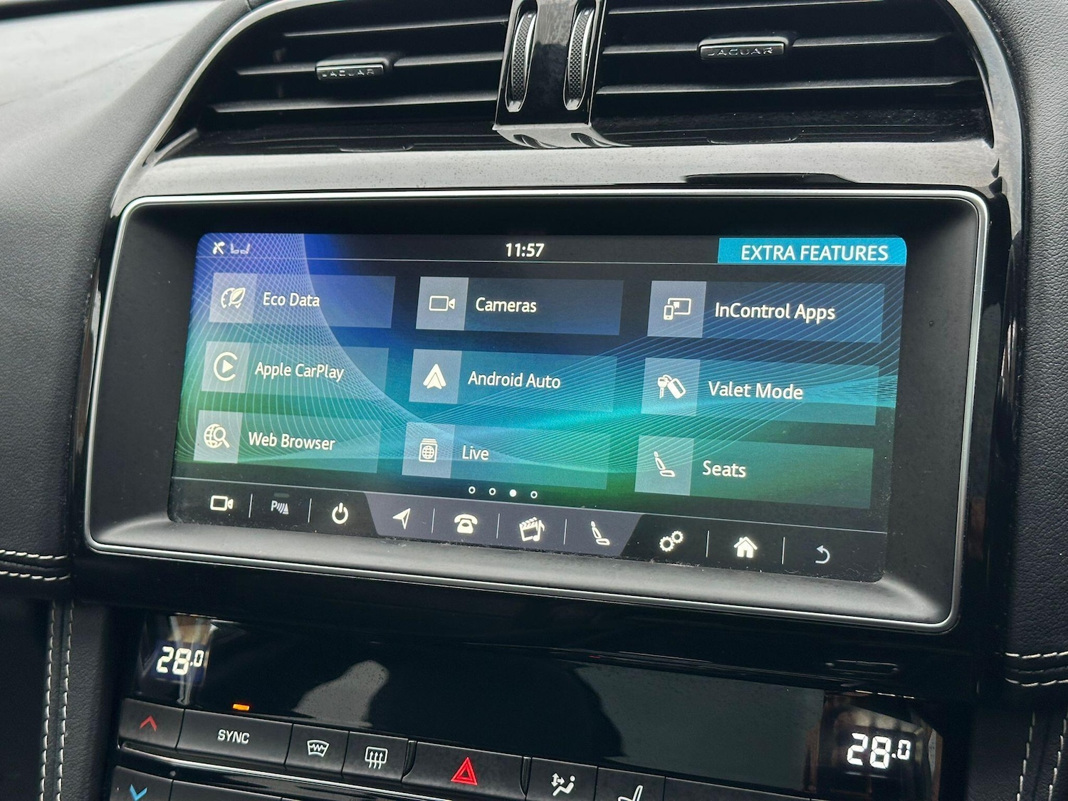 Used Jaguar F-Pace 2018 for sale - 77156058: Photo 19