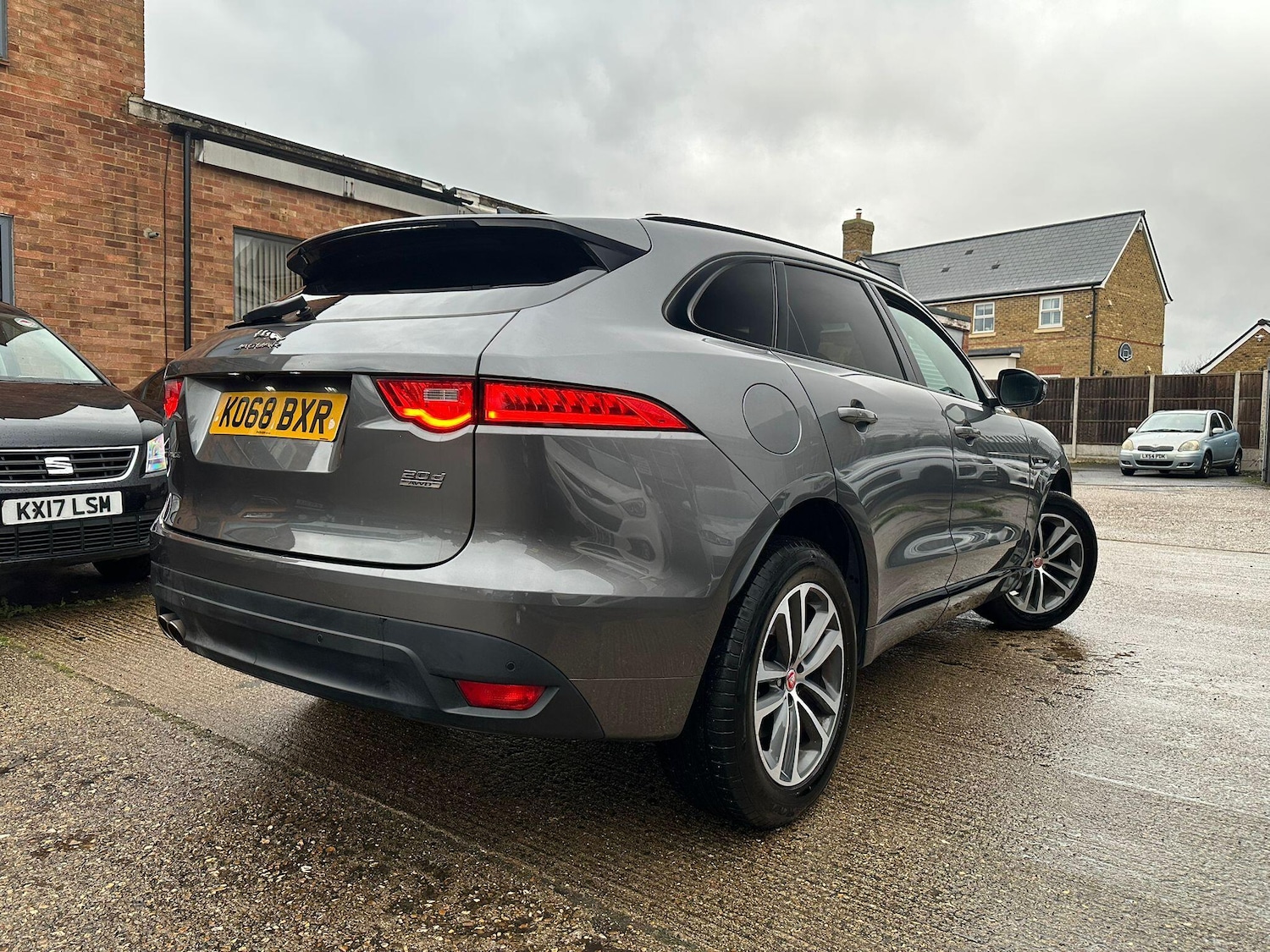 Used Jaguar F-Pace 2018 for sale - 77156058: Photo 3