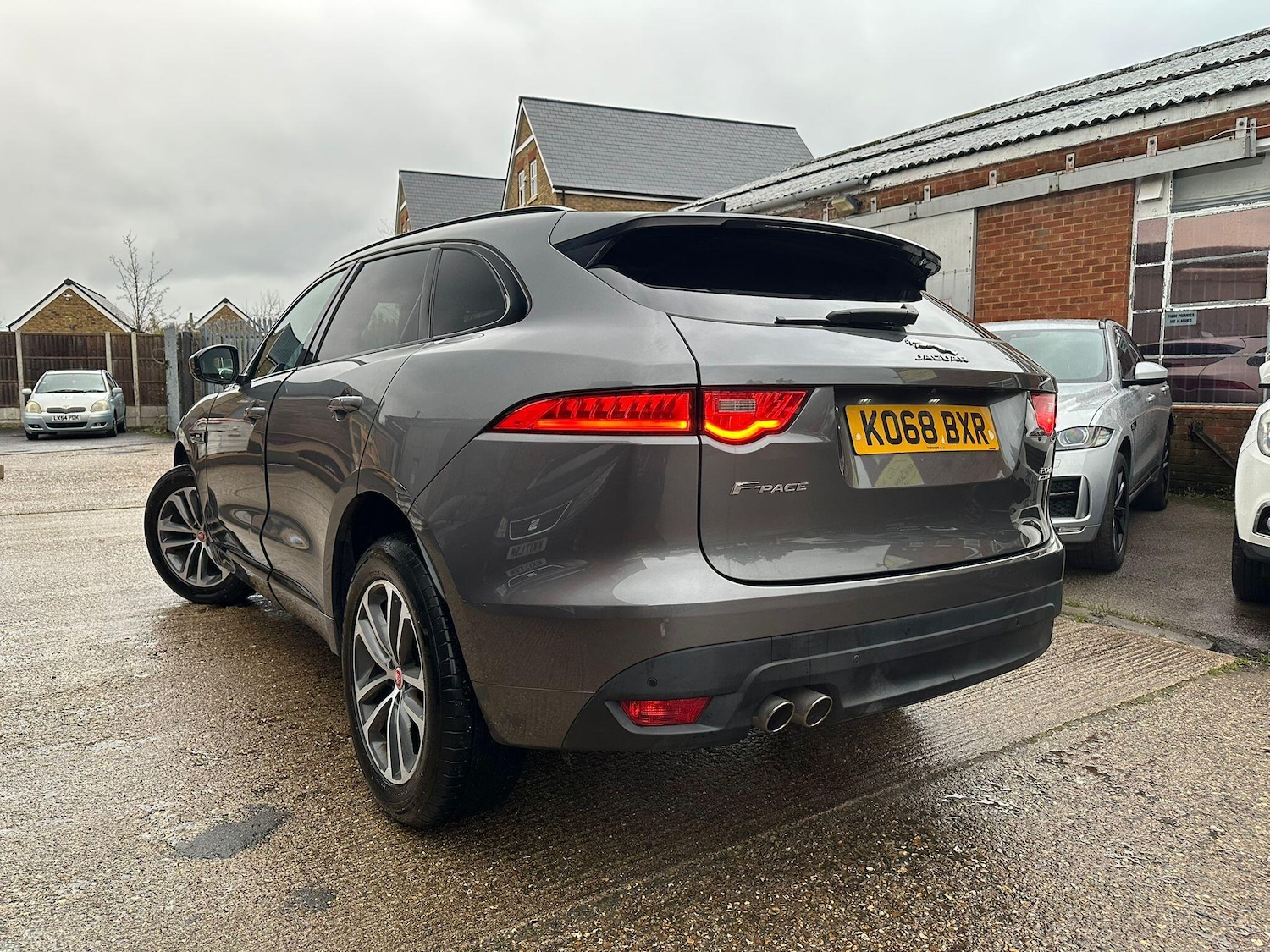 Used Jaguar F-Pace 2018 for sale - 77156058: Photo 4
