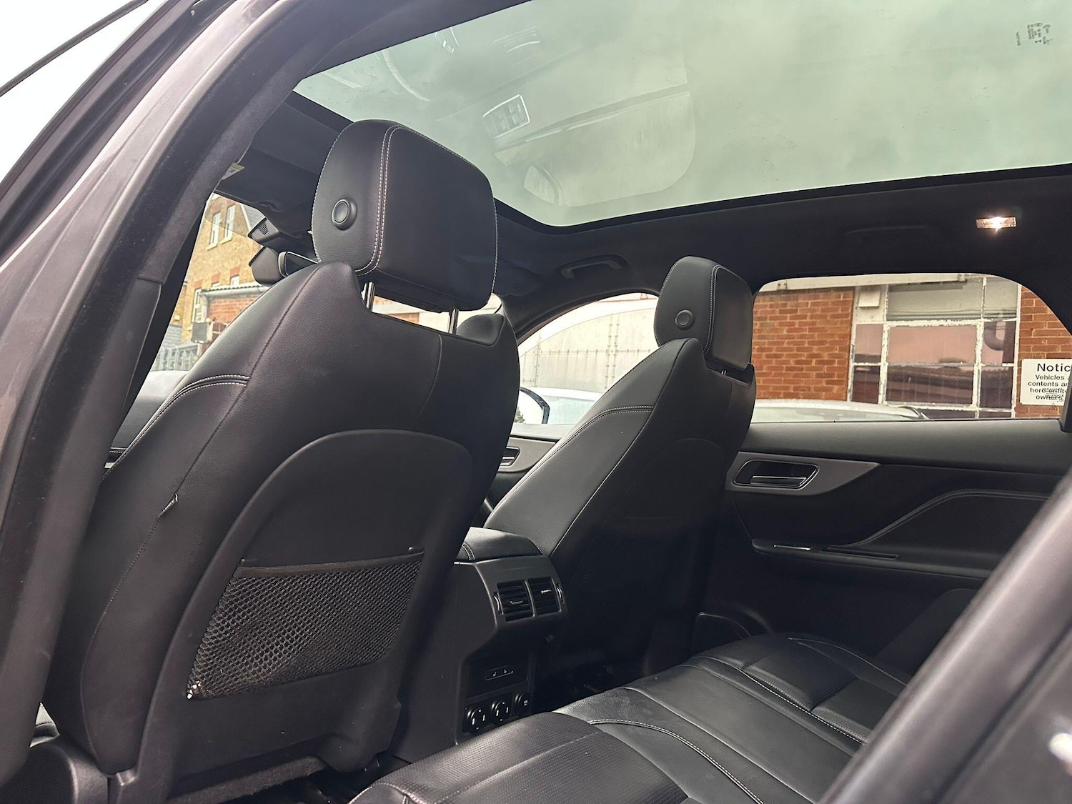 Used Jaguar F-Pace 2018 for sale - 77156058: Photo 43