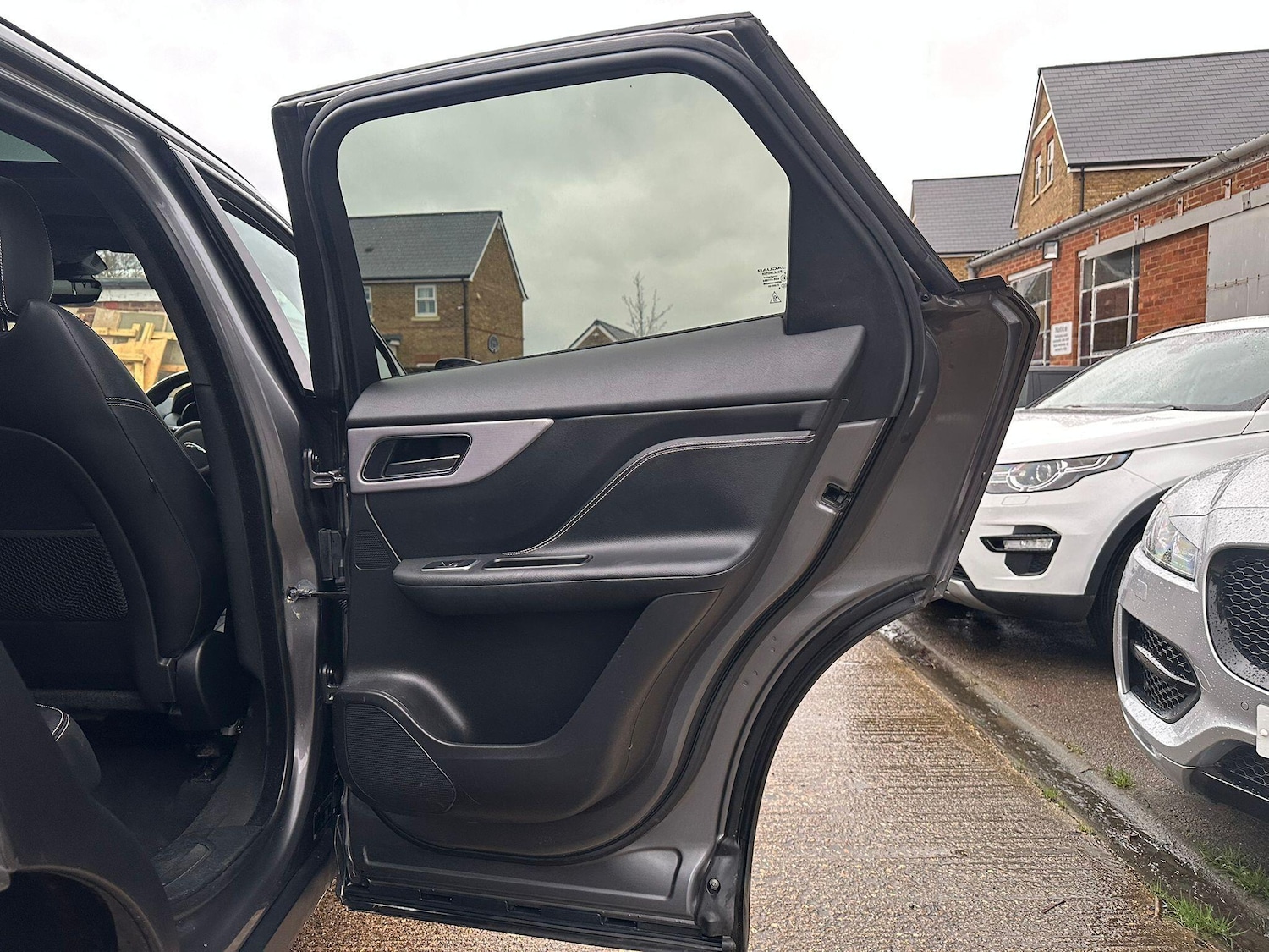 Used Jaguar F-Pace 2018 for sale - 77156058: Photo 44