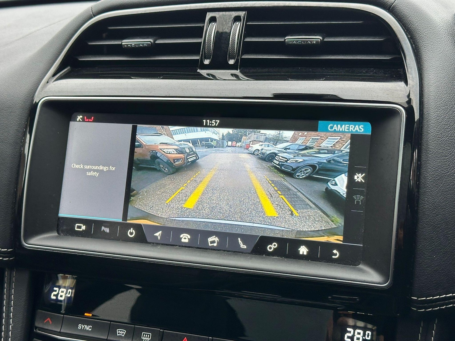 Used Jaguar F-Pace 2018 for sale - 77156058: Photo 55