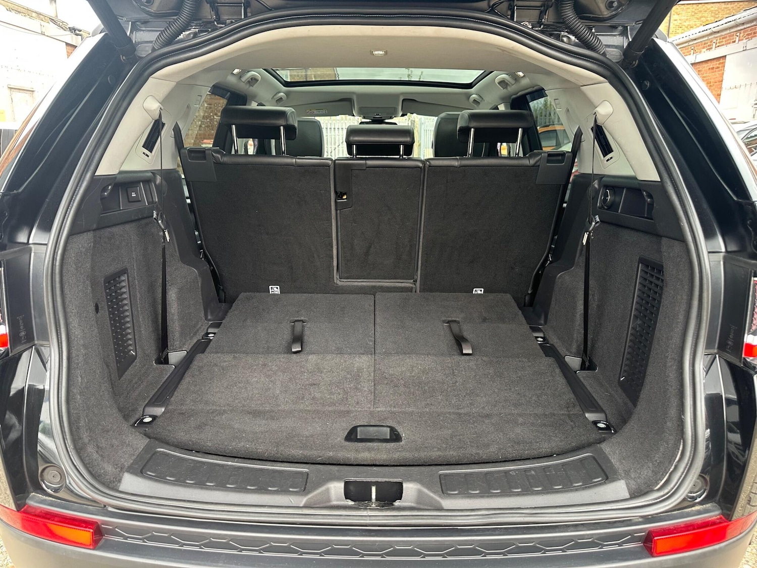 Used Land Rover Discovery Sport for sale - 78127358: Photo 13