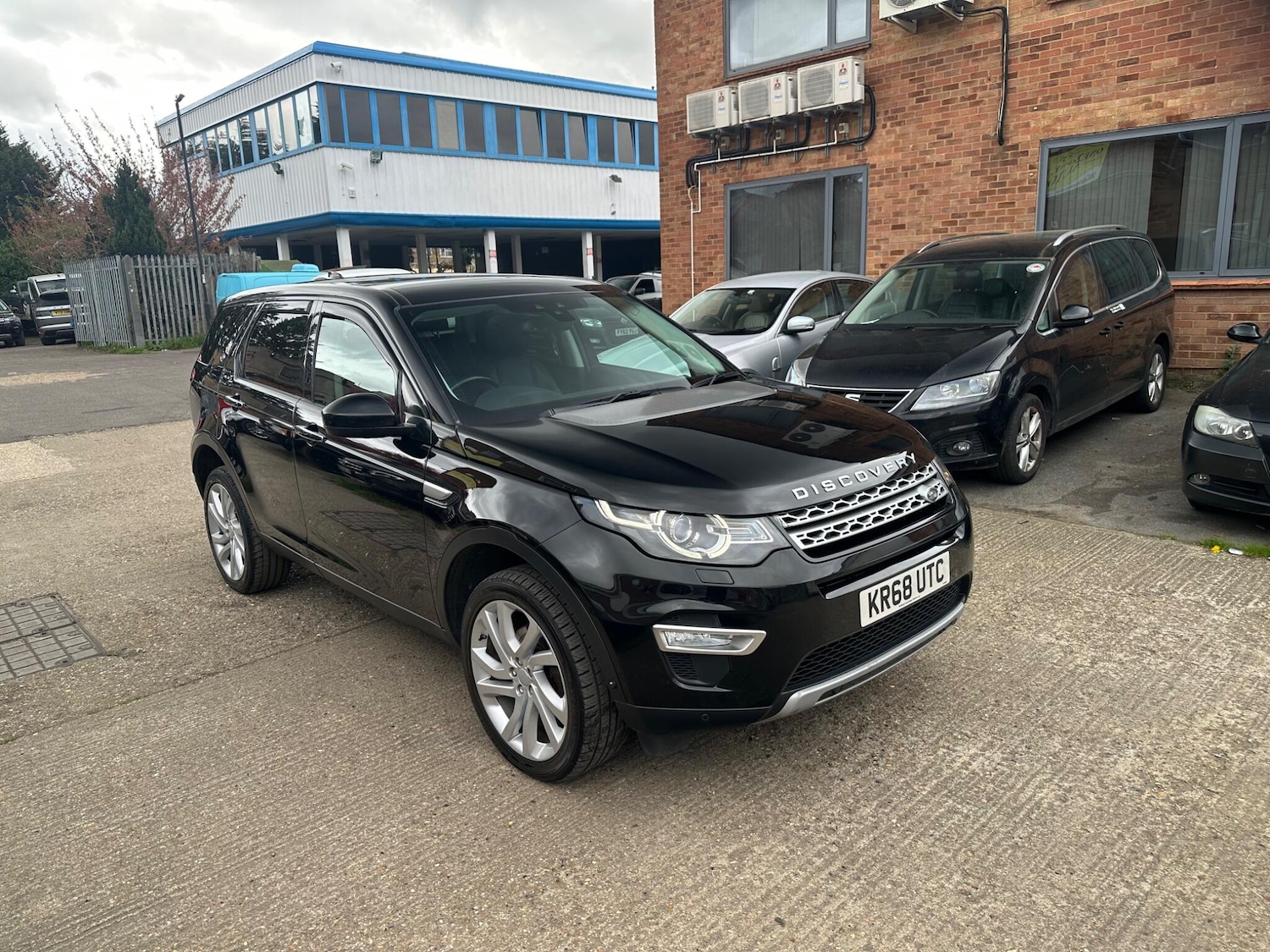 Used Land Rover Discovery Sport for sale - 78127358: Photo 23