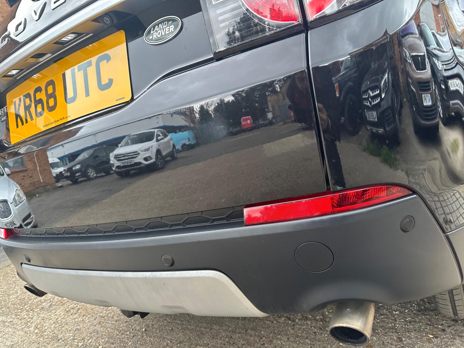 Used Land Rover Discovery Sport for sale - 78127358: Photo 32