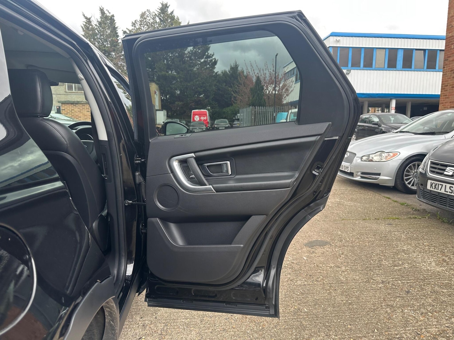 Used Land Rover Discovery Sport for sale - 78127358: Photo 42