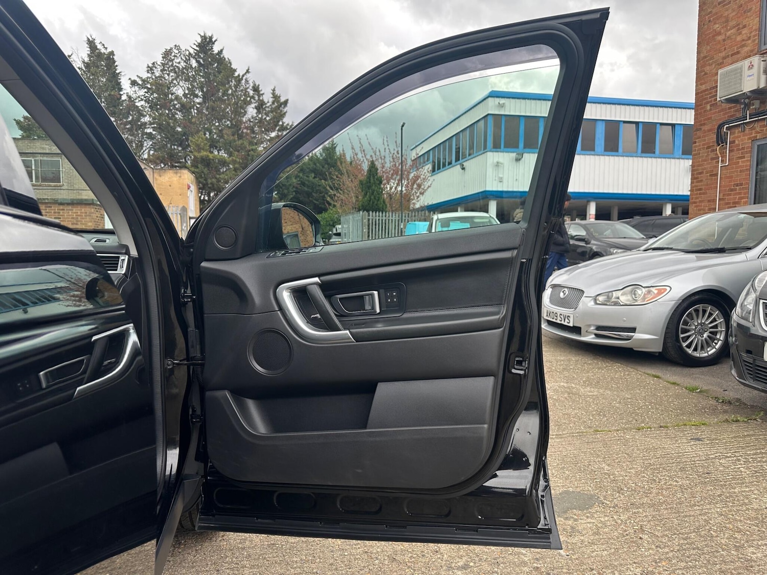 Used Land Rover Discovery Sport for sale - 78127358: Photo 43