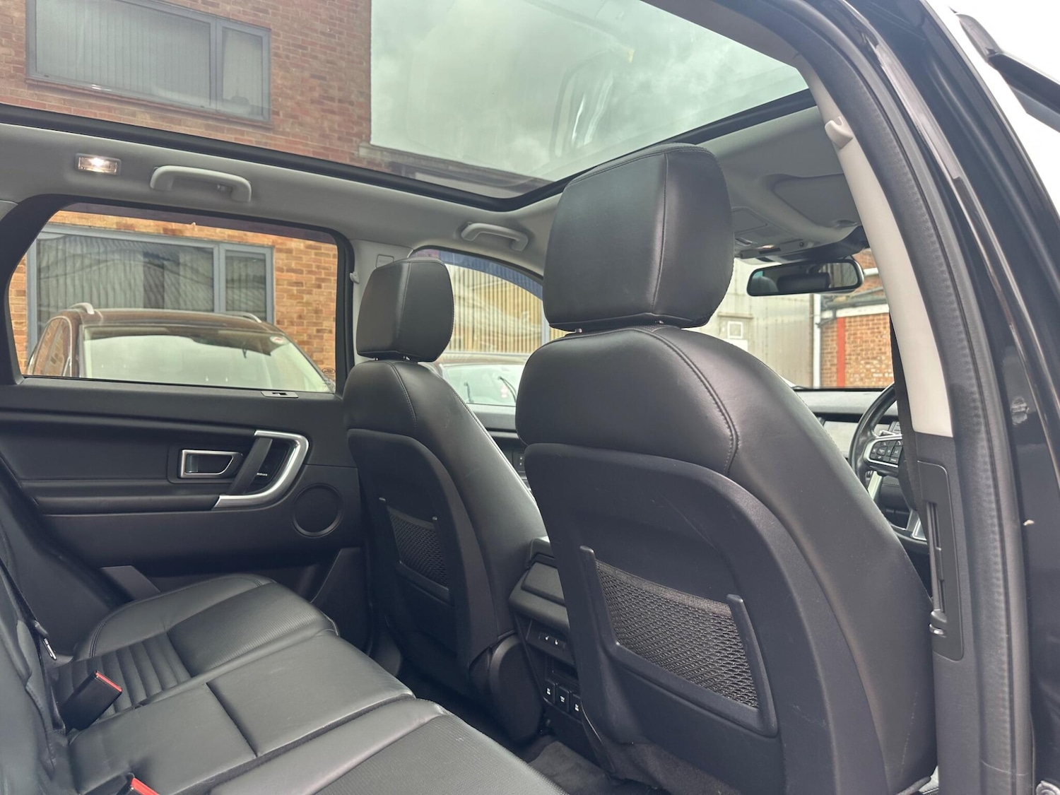 Used Land Rover Discovery Sport for sale - 78127358: Photo 46