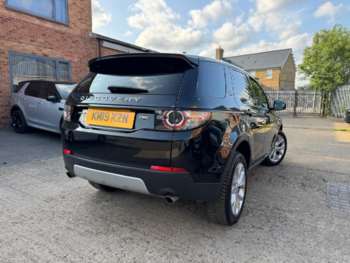 Used Land Rover Discovery Sport 2019 for sale - 74965403: Photo