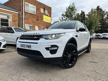 Used Land Rover Discovery Sport 2016 for sale - 75916214: Photo