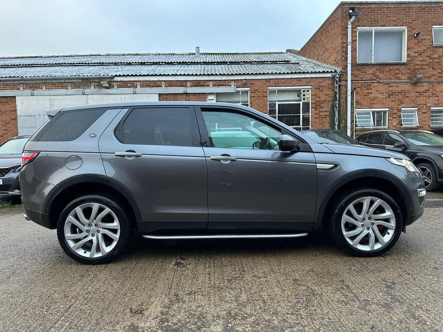 Used Land Rover Discovery Sport 2018 for sale - 77633432: Photo 11