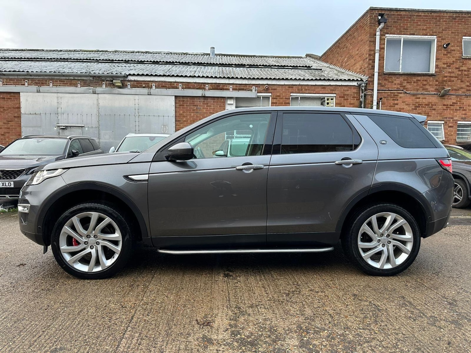 Used Land Rover Discovery Sport 2018 for sale - 77633432: Photo 12