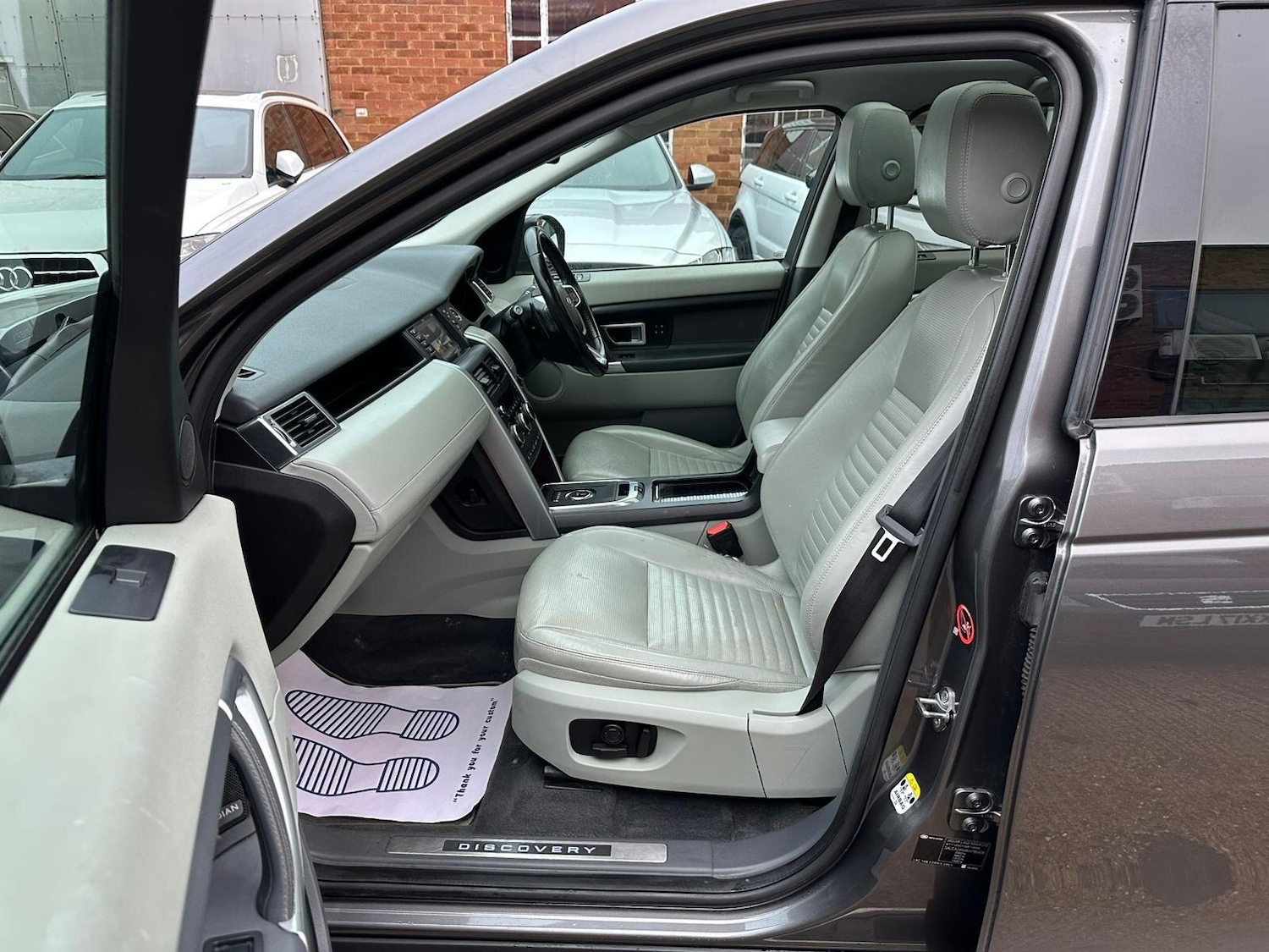 Used Land Rover Discovery Sport 2018 for sale - 77633432: Photo 14