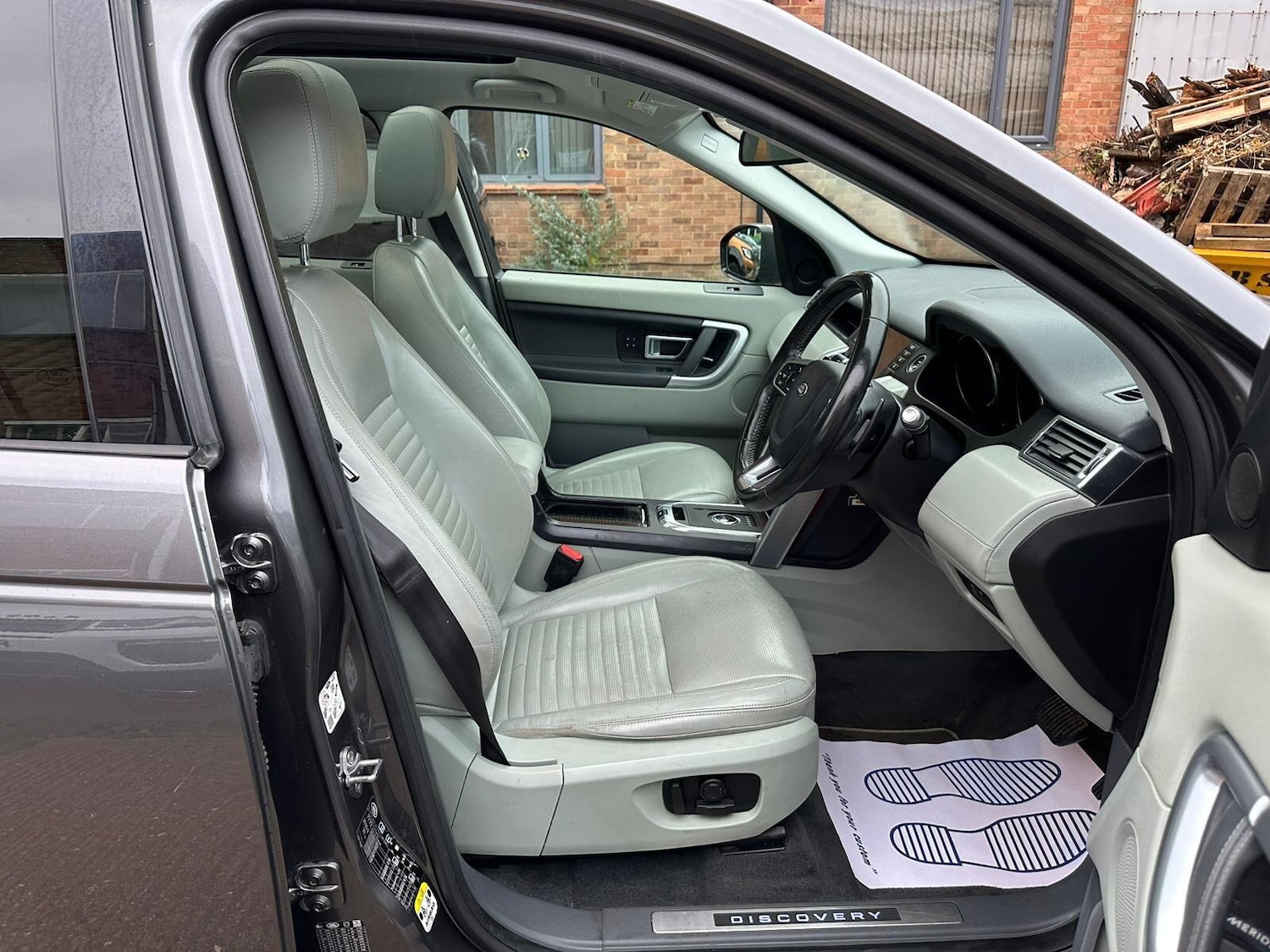 Used Land Rover Discovery Sport 2018 for sale - 77633432: Photo 17