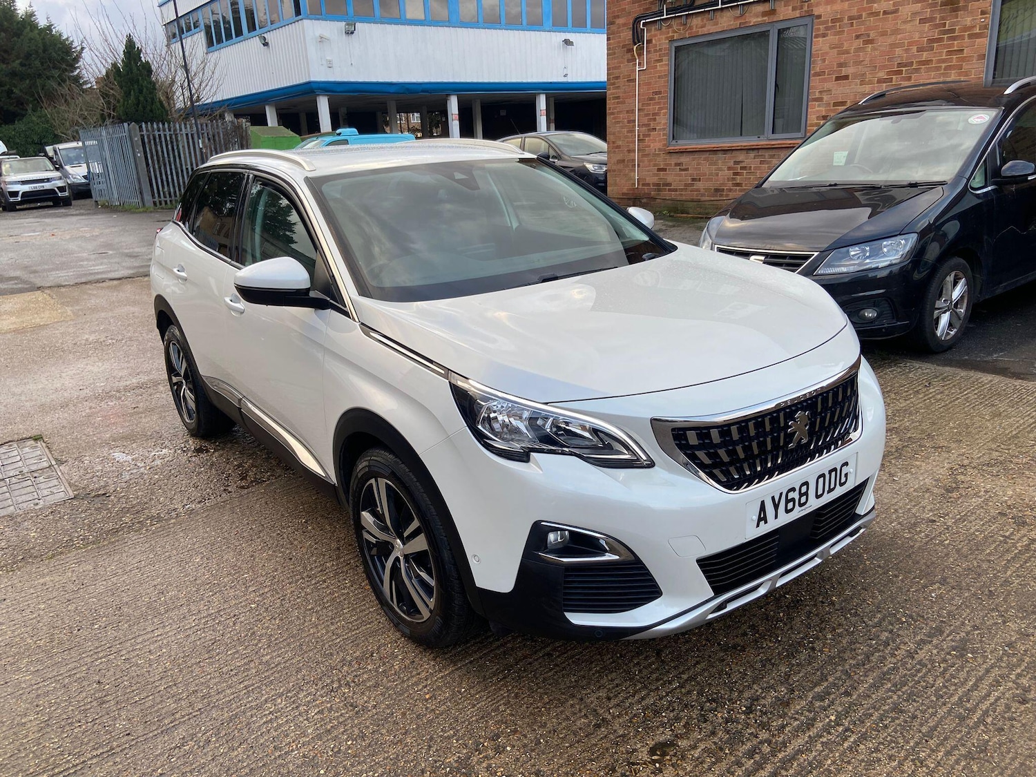 Used Peugeot 3008 2018 for sale - 77305143: Photo 23