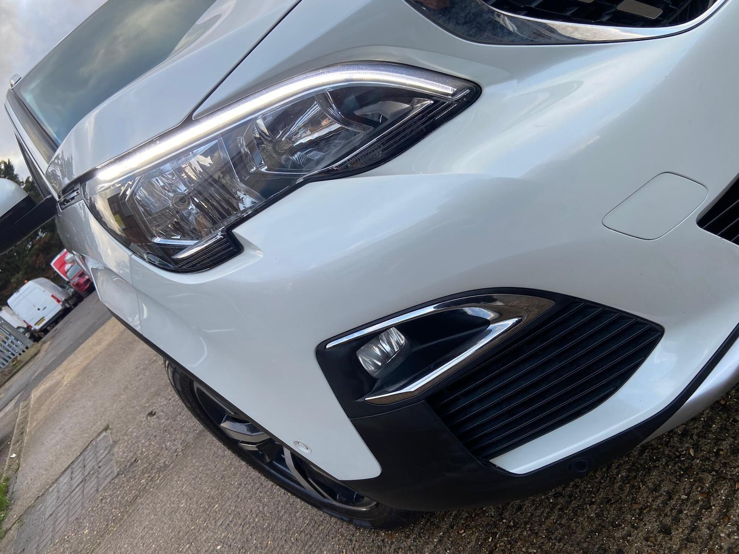 Used Peugeot 3008 2018 for sale - 77305143: Photo 28