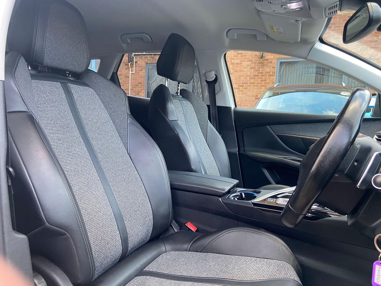 Used Peugeot 3008 2018 for sale - 77305143: Photo 44