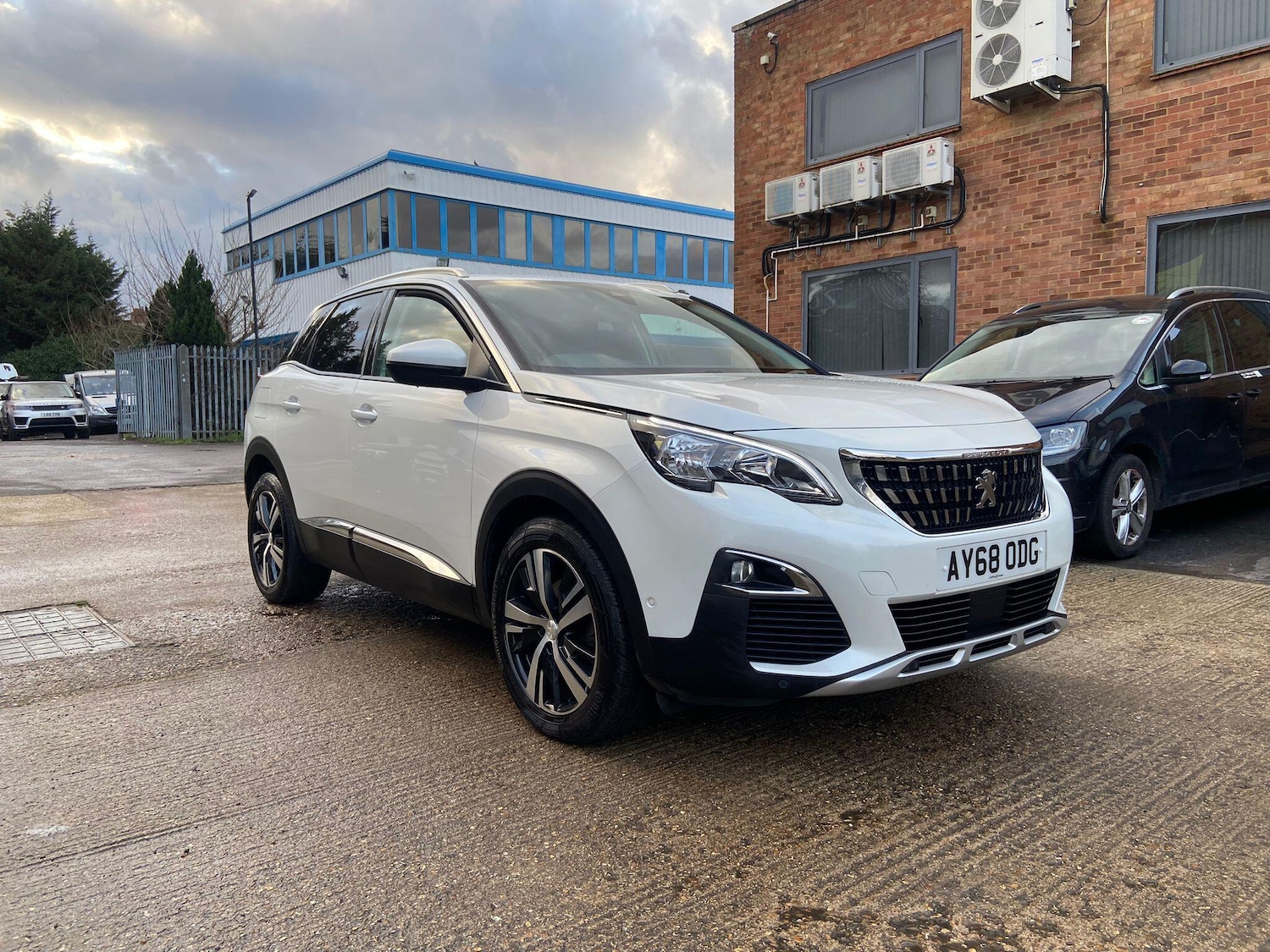 Used Peugeot 3008 2018 for sale - 77305143: Photo 7