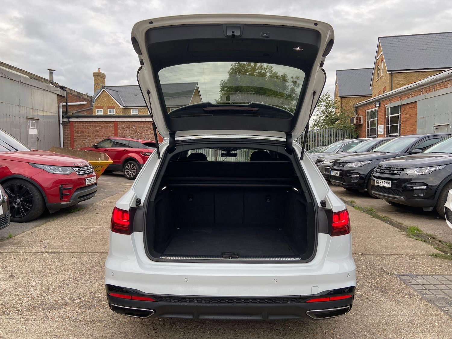 Used Audi A4 2021 for sale - 76953360: Photo 40