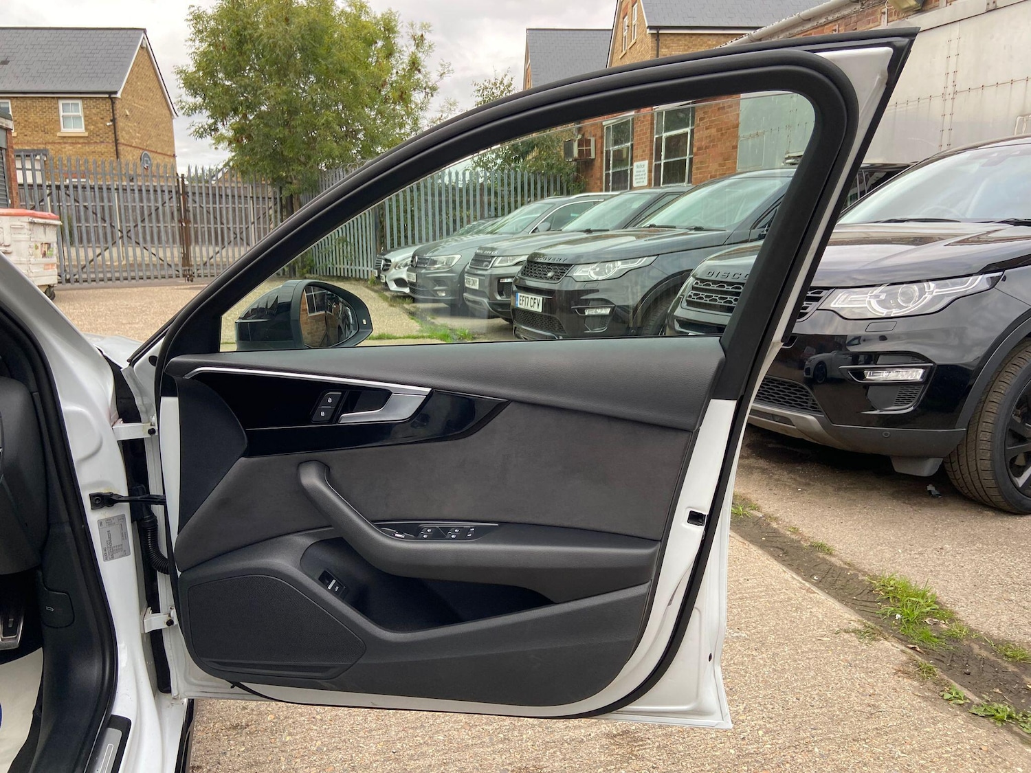 Used Audi A4 2021 for sale - 76953360: Photo 46