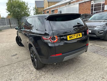 Used Land Rover Discovery Sport 2017 for sale - 79868469: Photo