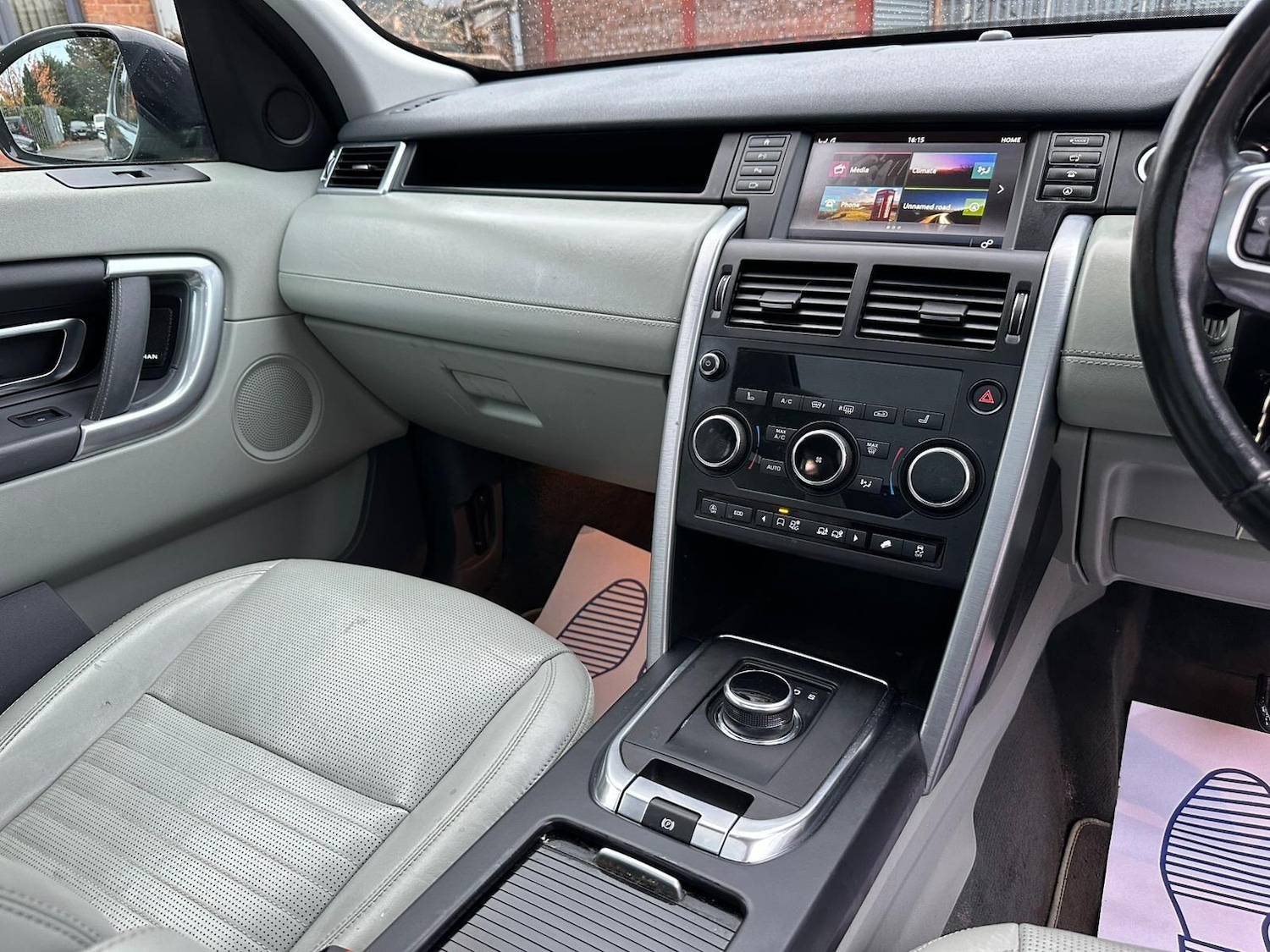 Used Land Rover Discovery Sport 2018 for sale - 76512624: Photo 19