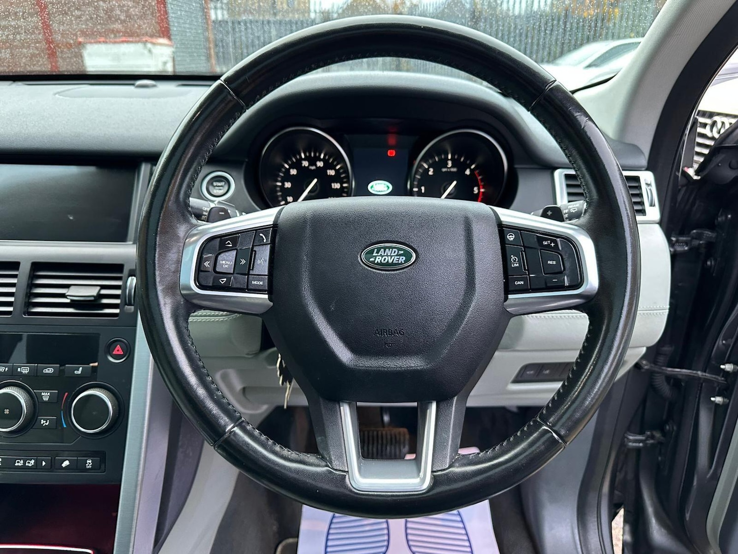 Used Land Rover Discovery Sport 2018 for sale - 76512624: Photo 20