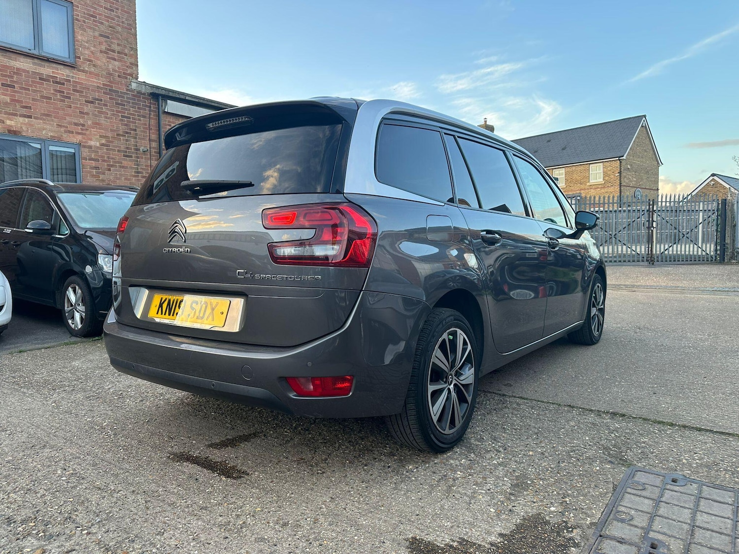 Used Citroen Grand C4 Picasso 2019 for sale - 77854248: Photo 23