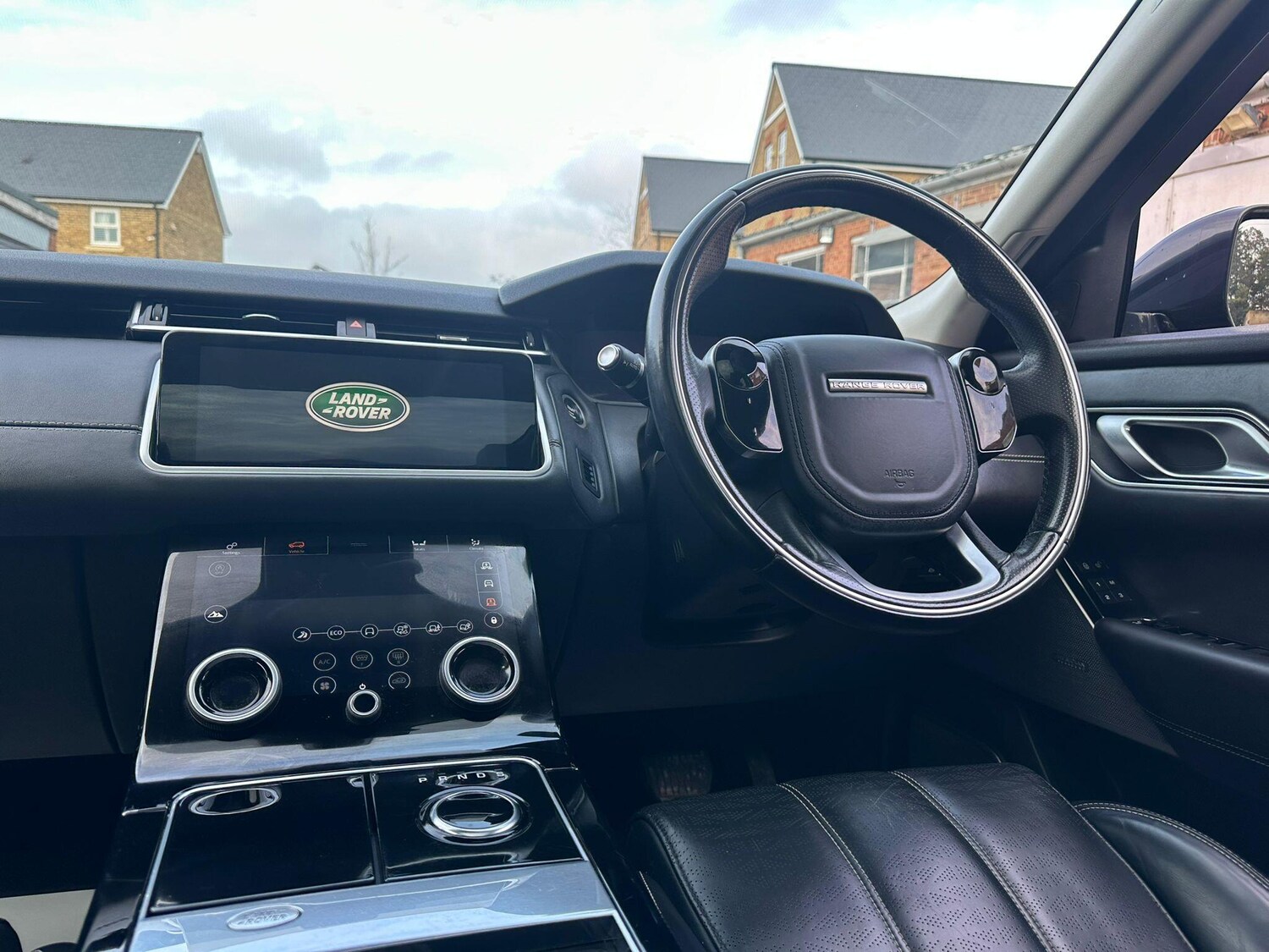 Used Land Rover Range Rover Velar 2018 for sale - 77696083: Photo 18