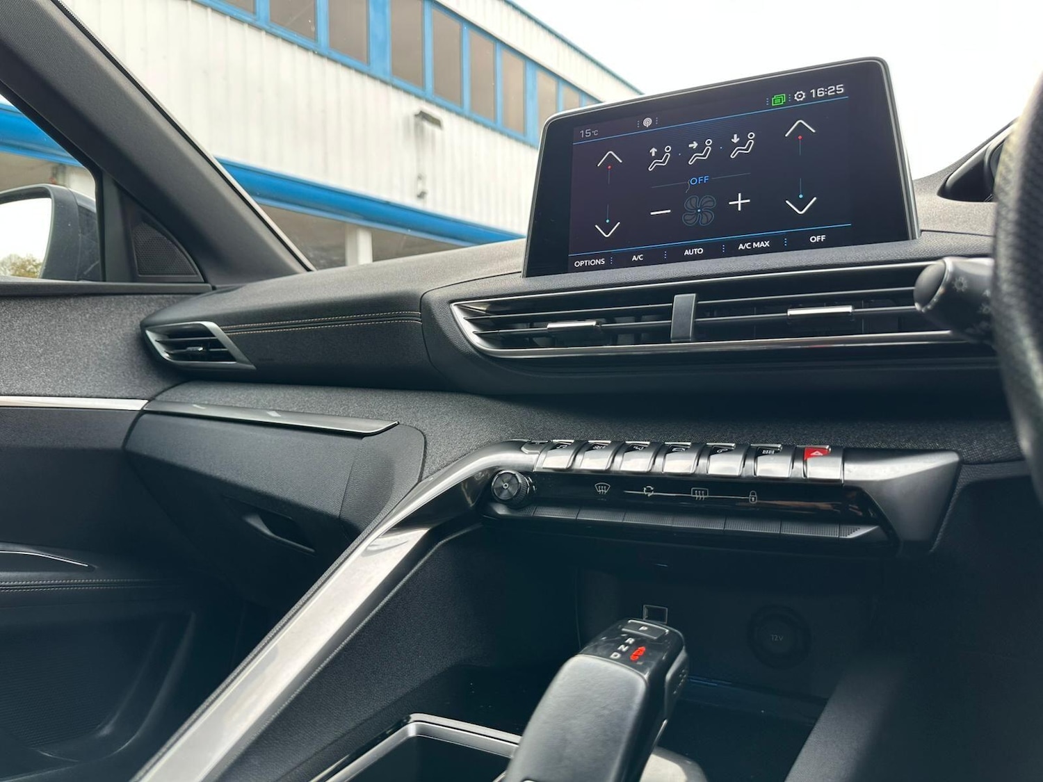 Used Peugeot 3008 2019 for sale - 77993265: Photo 19