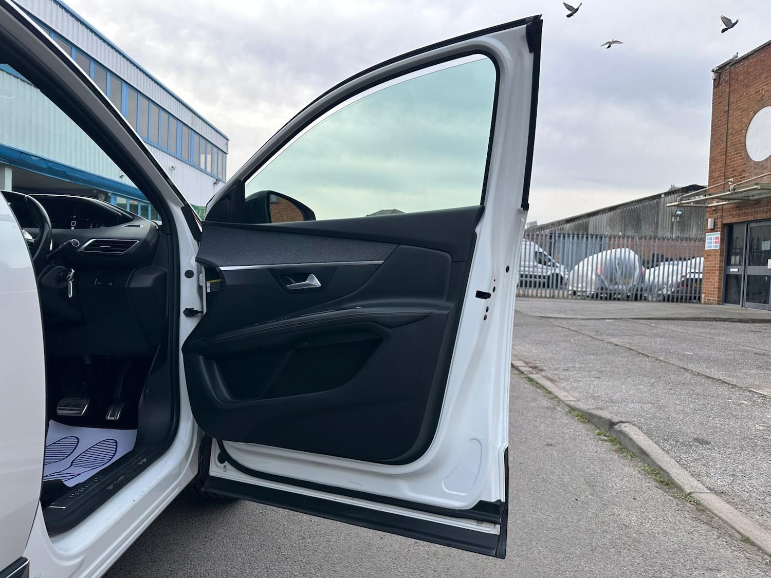 Used Peugeot 3008 2019 for sale - 77993265: Photo 48