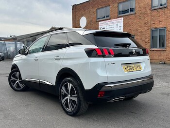 Used Peugeot 3008 2019 for sale - 77993265: Photo