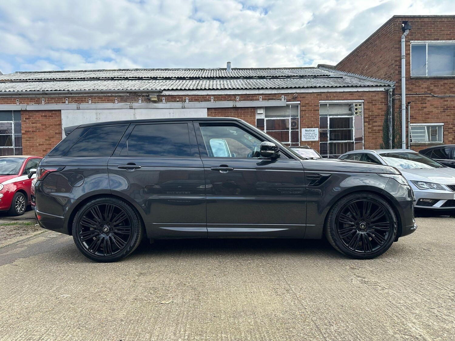 Used Land Rover Range Rover Sport 2020 for sale - 77737606: Photo 11