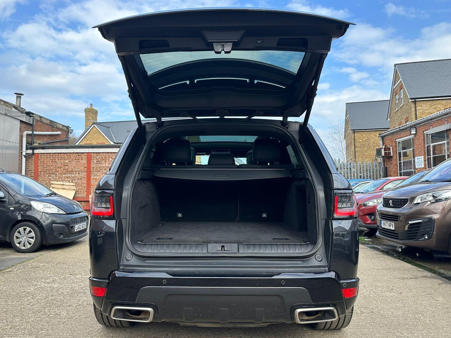 Used Land Rover Range Rover Sport 2020 for sale - 77737606: Photo 13