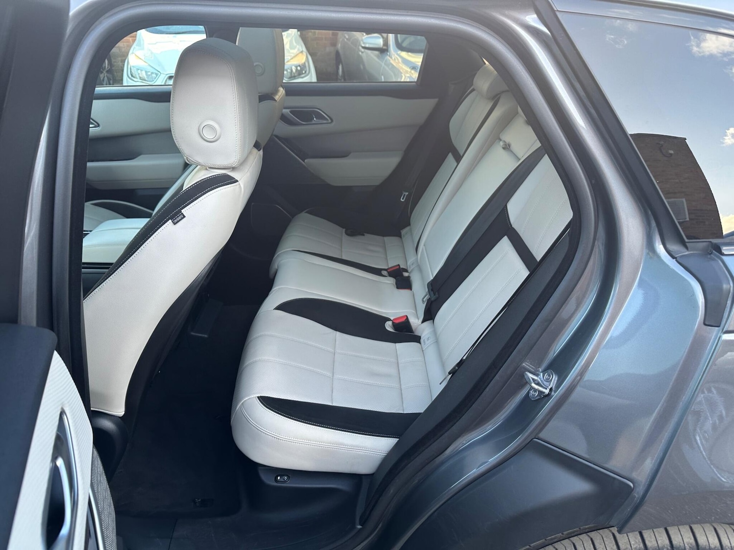 Used Land Rover Range Rover Velar for sale - 78219924: Photo 15