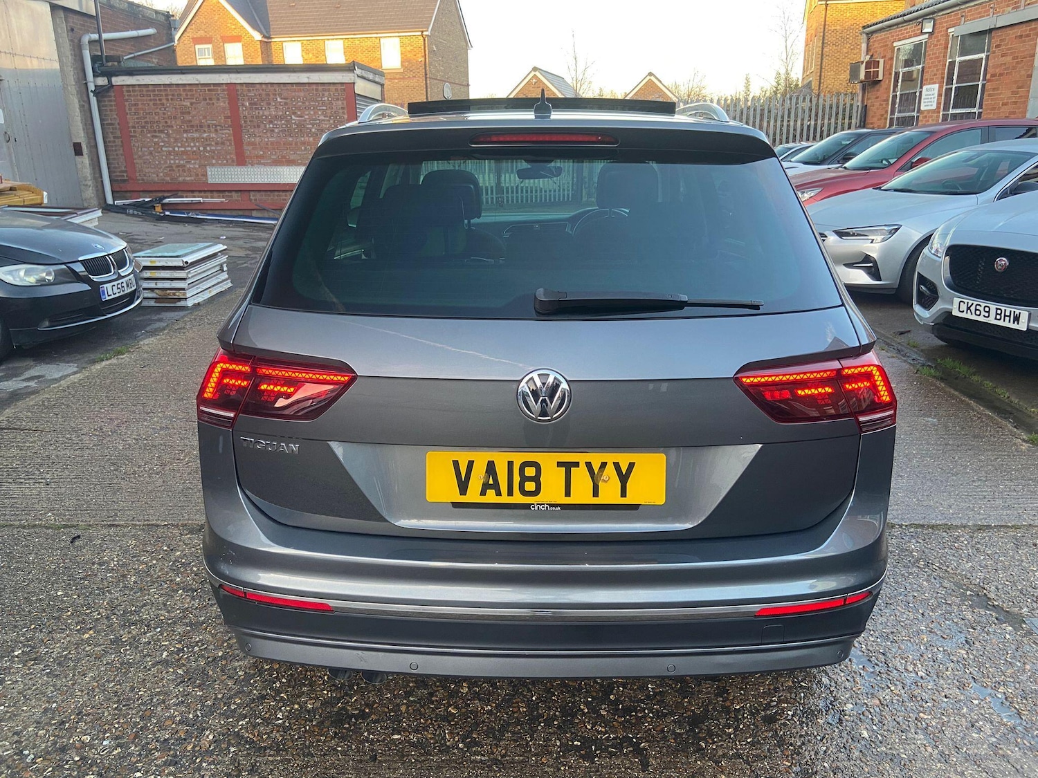 Used Volkswagen Tiguan 2018 for sale - 77440362: Photo 28