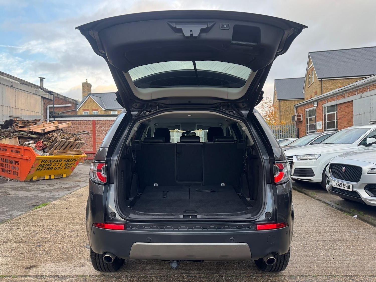 Used Land Rover Discovery Sport 2017 for sale - 76512912: Photo 13