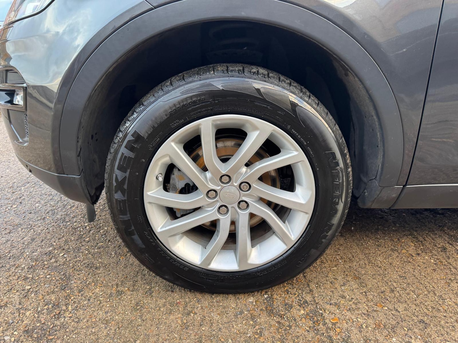 Used Land Rover Discovery Sport 2017 for sale - 76512912: Photo 39