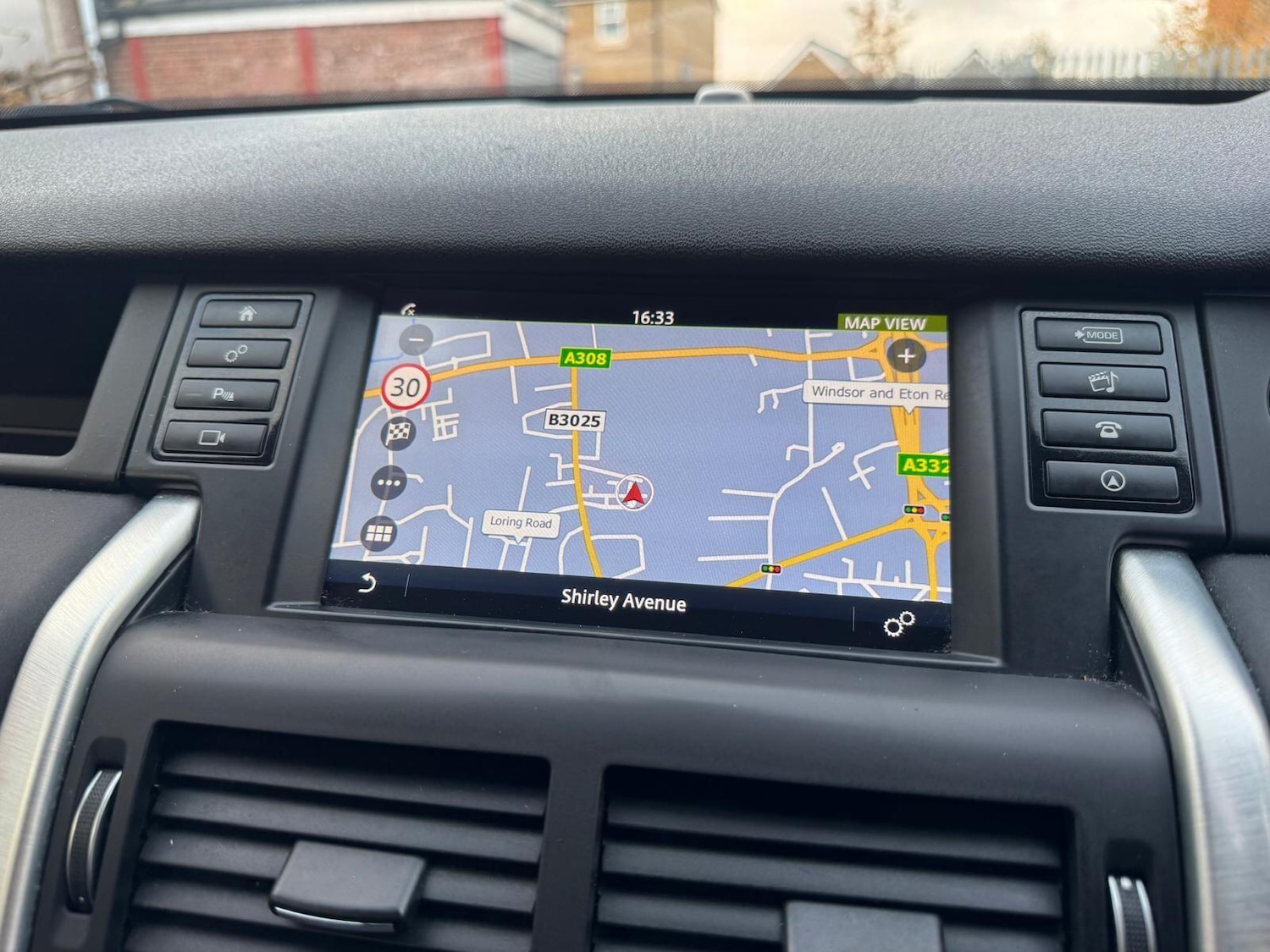 Used Land Rover Discovery Sport 2017 for sale - 76512912: Photo 52