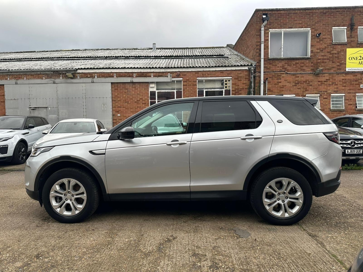 Used Land Rover Discovery Sport 2020 for sale - 76953356: Photo 12