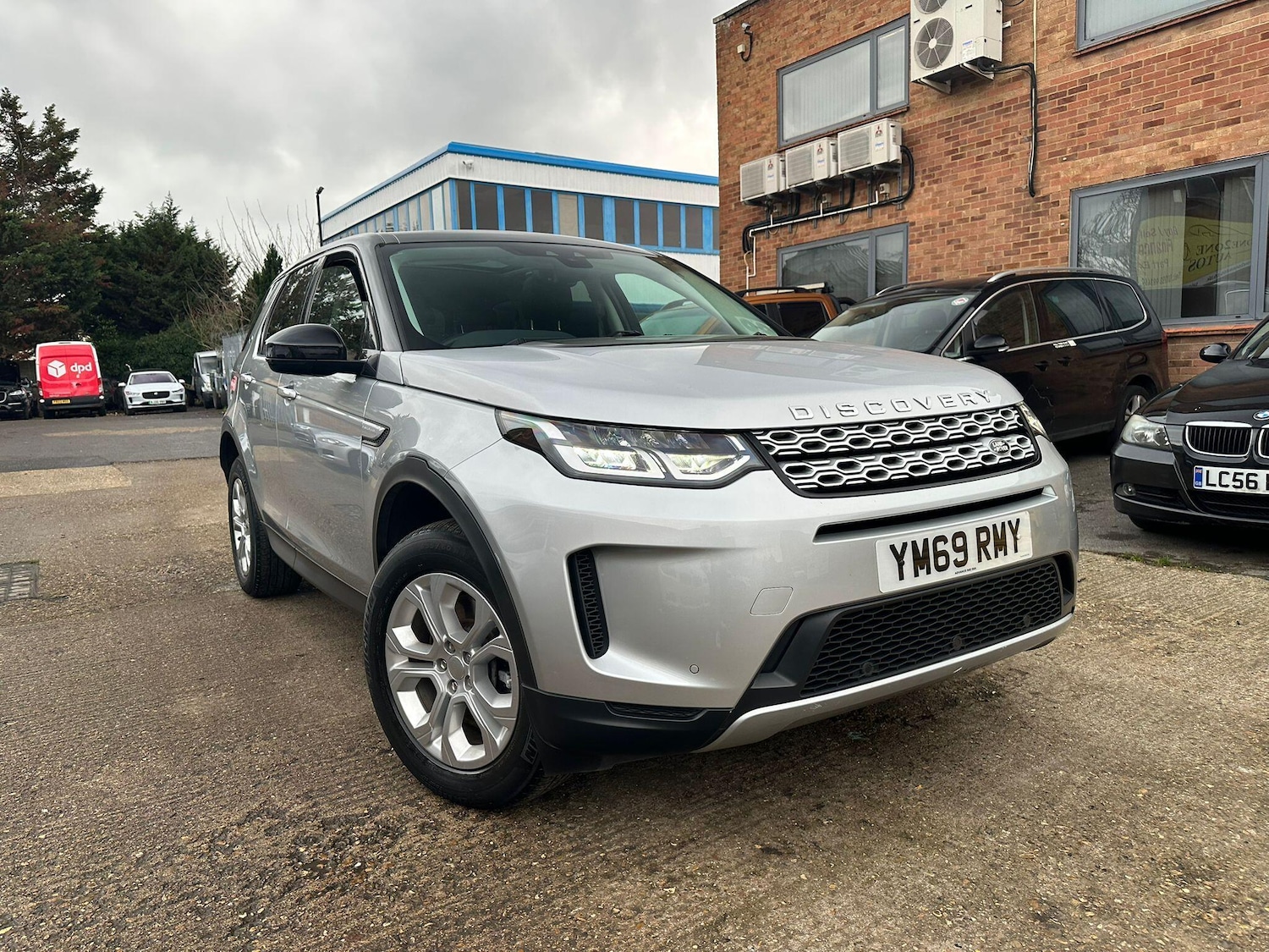 Used Land Rover Discovery Sport 2020 for sale - 76953356: Photo 2