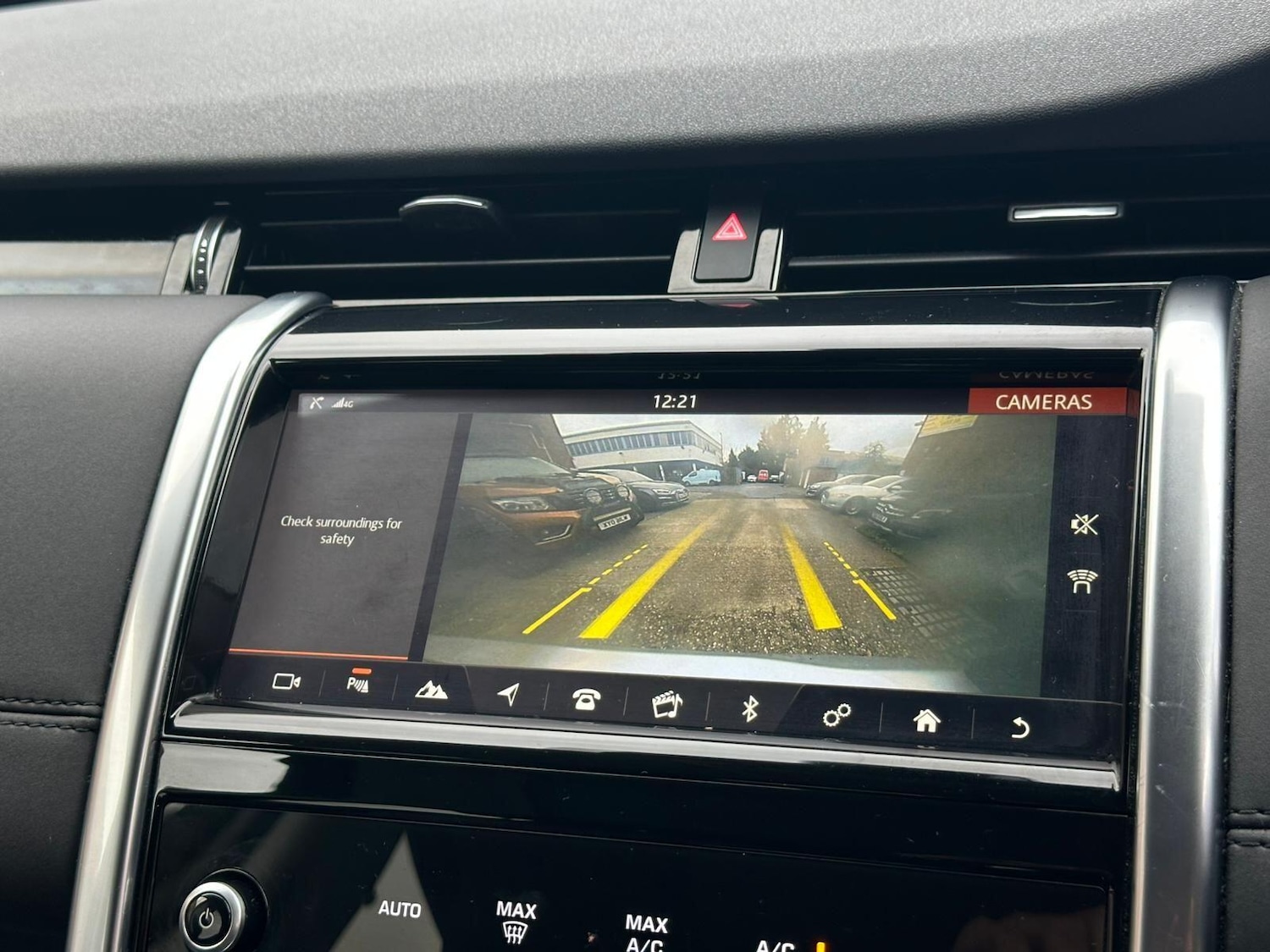 Used Land Rover Discovery Sport 2020 for sale - 76953356: Photo 46