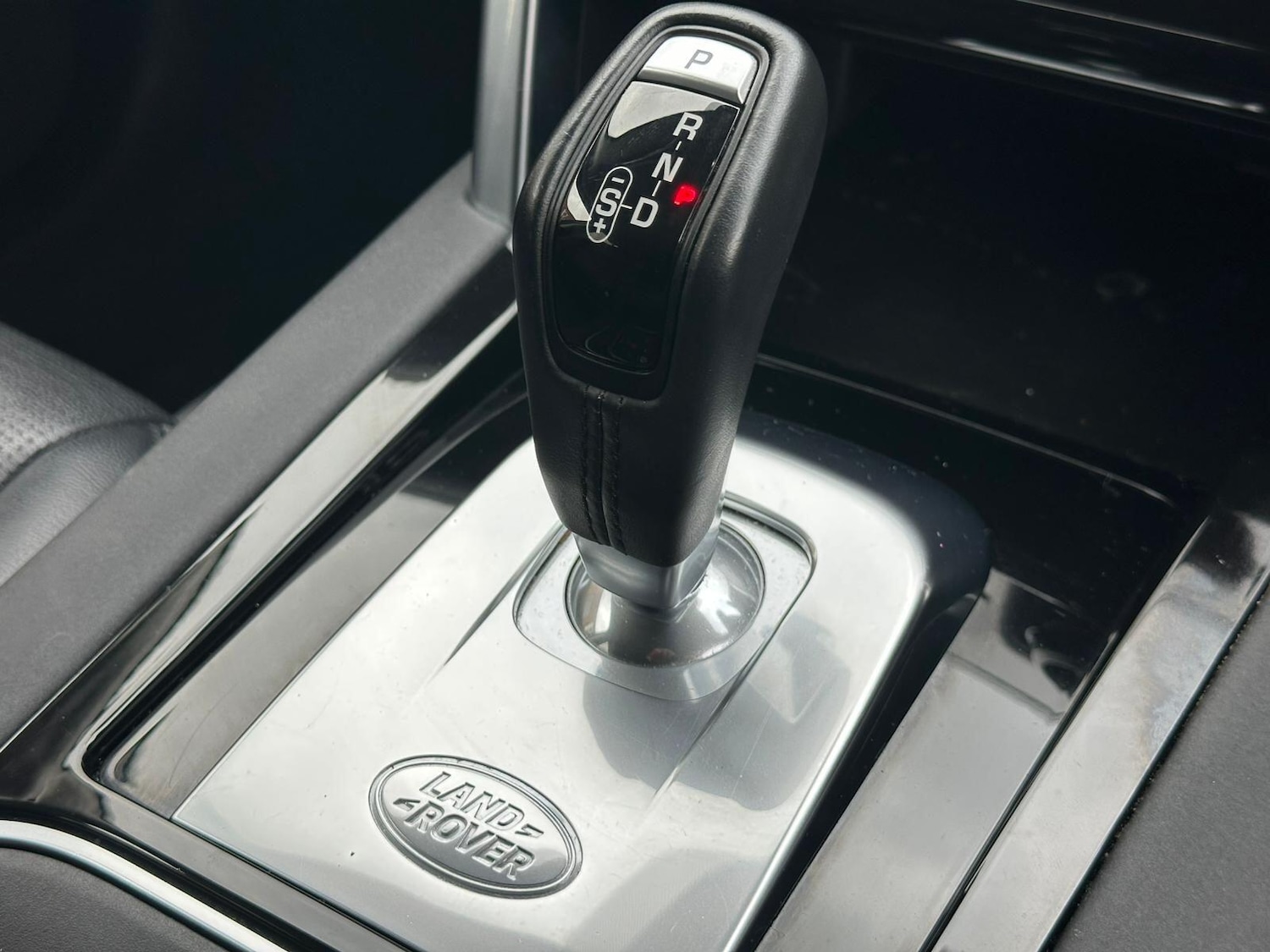 Used Land Rover Discovery Sport 2020 for sale - 76953356: Photo 48