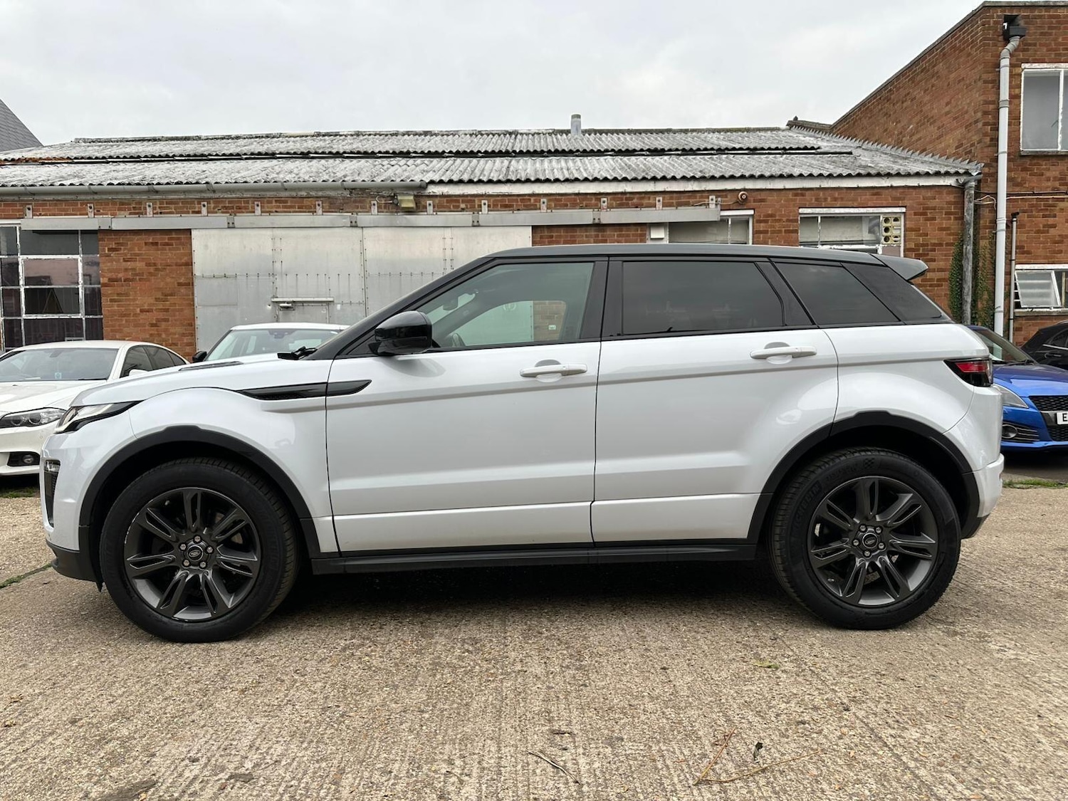 Used Land Rover Range Rover Evoque 2018 for sale - 76994328: Photo 12