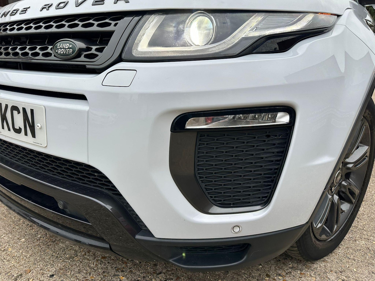 Used Land Rover Range Rover Evoque 2018 for sale - 76994328: Photo 32