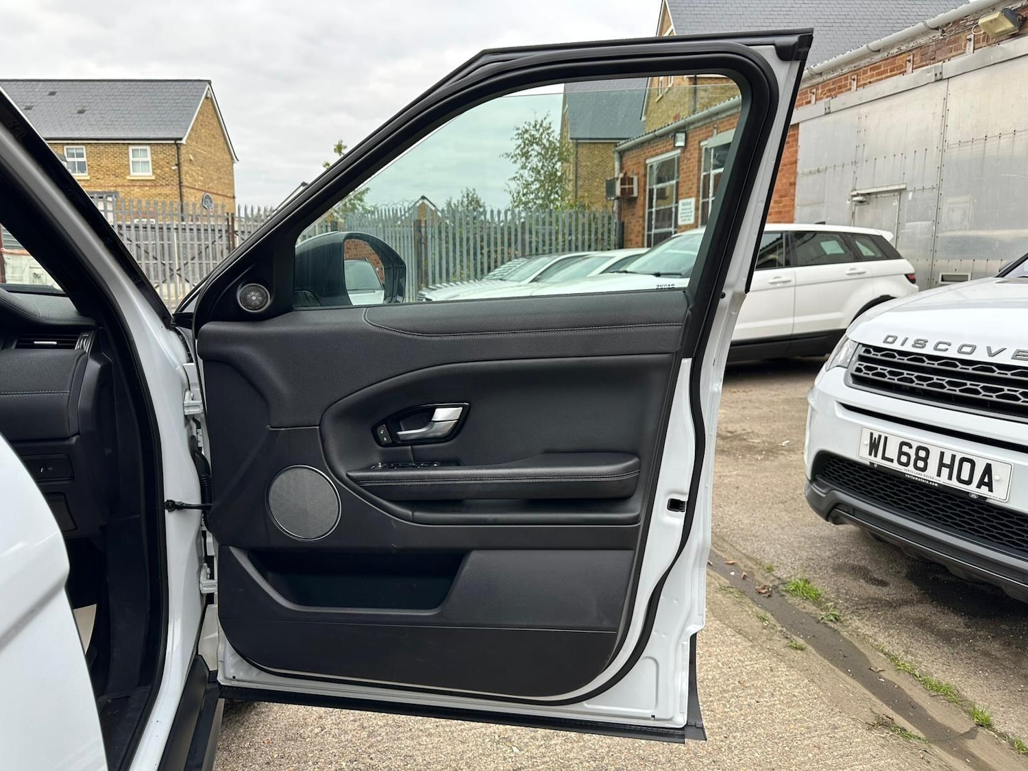 Used Land Rover Range Rover Evoque 2018 for sale - 76994328: Photo 47