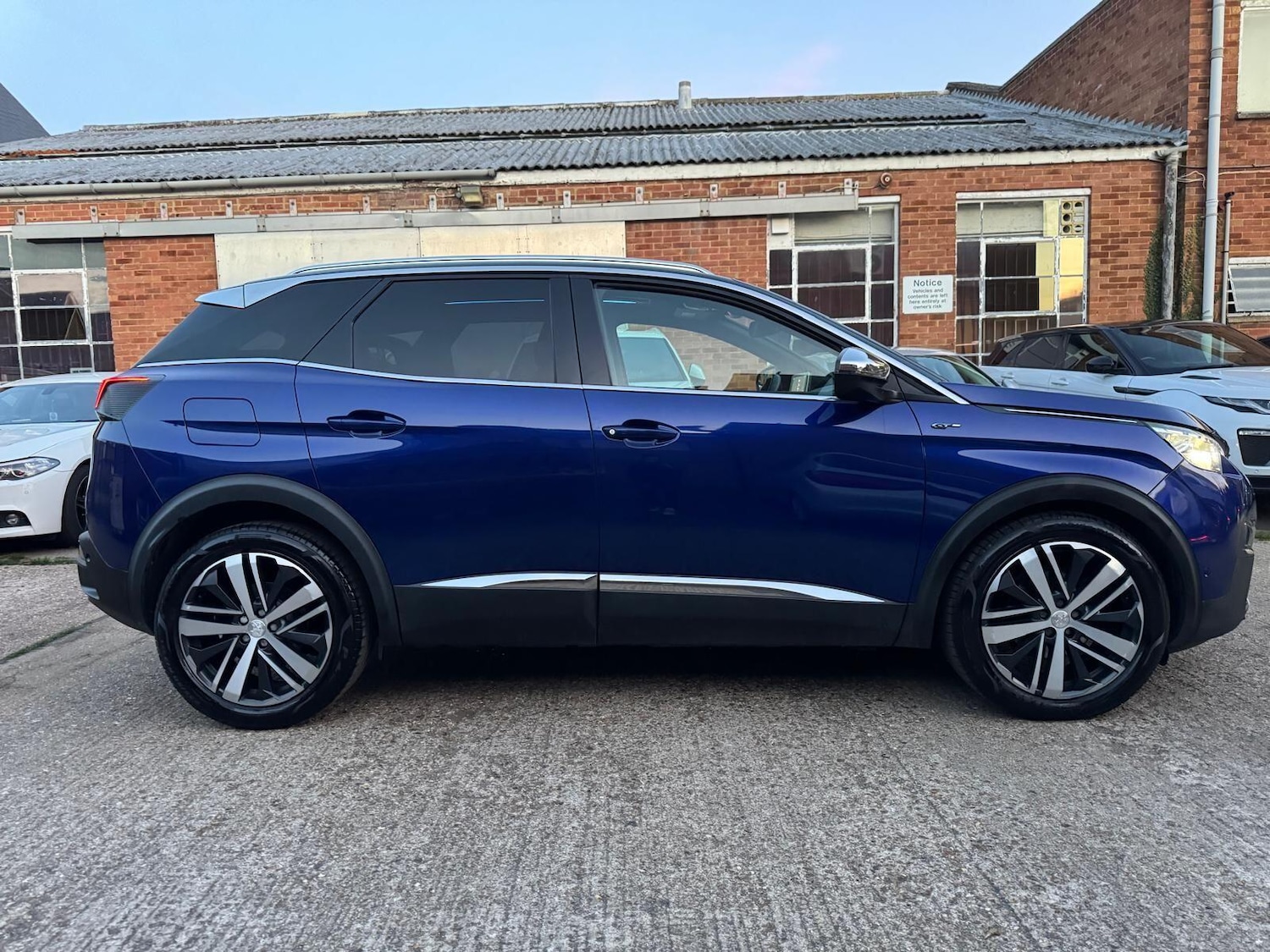 Used Peugeot 3008 2017 for sale - 76398962: Photo 11